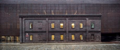 Gewinner Grand Prize & Kategorie “Sharing public spaces”: Schlesische Universität, Institut für Radio und Fernsehen 