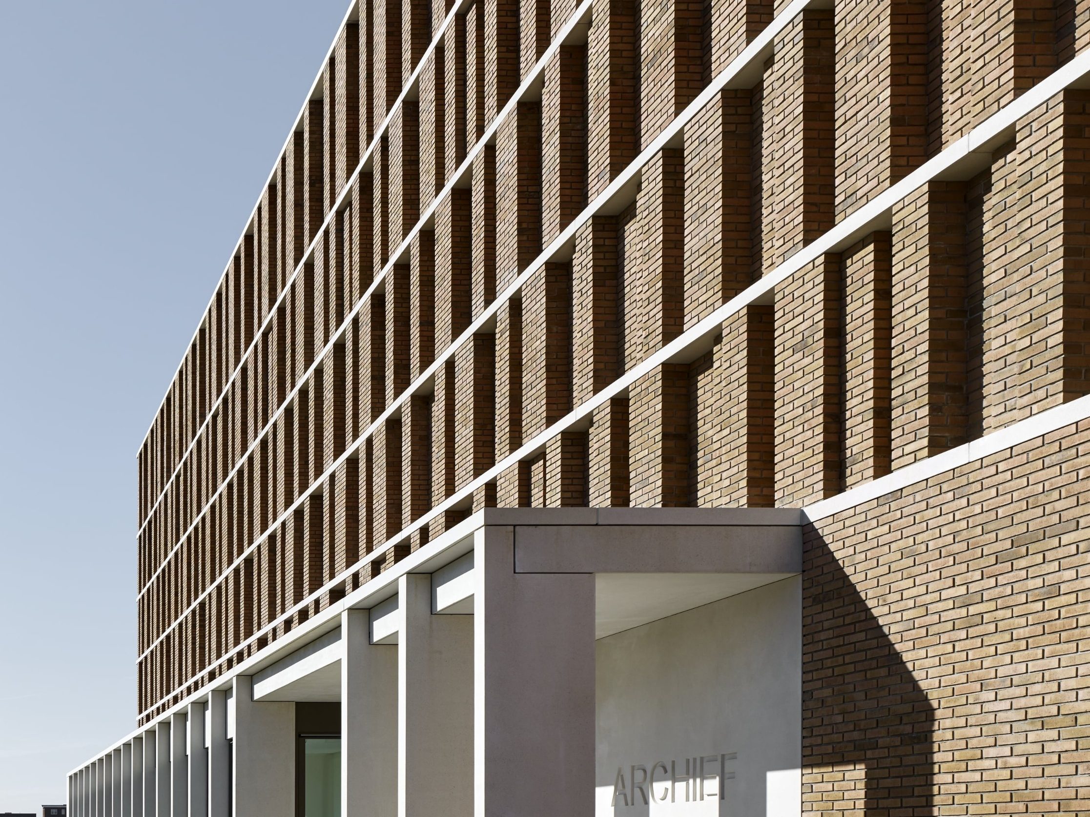 City Archive Delft; Brick Award 2020 Category Winner Category "Working Together"; Architects: Office Winhov, Gottlieb Paludan Architects, Photo: Stefan Müller