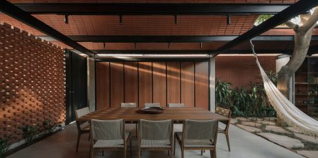 Brick Award 24 Nominee Intermediate House, Category Feeling at home, Architect: Equipo de Arquitectura