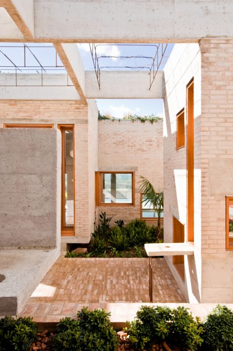 Can Jaime i n Isabelle; Brick Award 2020 Special Prize Winner; Category "Feeling at Home"; Architects: TedA Arquitectes; Photo:  TedA Arquitectes