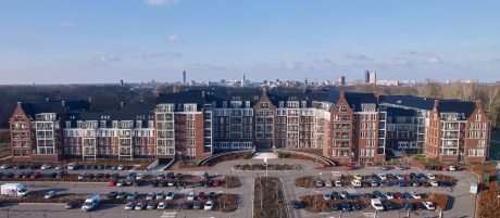 Dinkelrood Flash HV WF, Dommelrood HV WF and Marowijne Rood Zand HV WF | New Construction Residential Landscape De Leyhoeve | Tilburg | Architect: Marquart Architecten, Raamsdonksveer, Hans Marquart | Completion Date: 2016-01-01