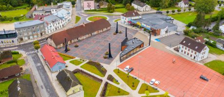 The central square in the town of Tõrva, Tõrva tower and bus station, ,Estonia. Used materials: Penter pavers Red Rough and Grafit Rough from Aseri plant (Estonia). Architect: Arhitektuuribüroo Arhitekt Must OÜ (Mari Rass, Ott Alver, Alvin Järving). Designer: Novarc Group AS. Client: Tõrva Linnavalitsus. Constructor: AS Merko Ehitus Eesti. Photographer: Arno Mikkor.