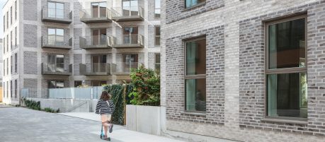 Brick: EW0450 Jern - EW0449 Kul - EW0447 Flint | Bellakvarteret, Denmark
