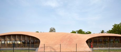 Maya Somaiya Library; Brick Award 2020 Category "Building Outside The Box"; Architects: Sameep Padora & Associates, Photo:  Edmund Sumner