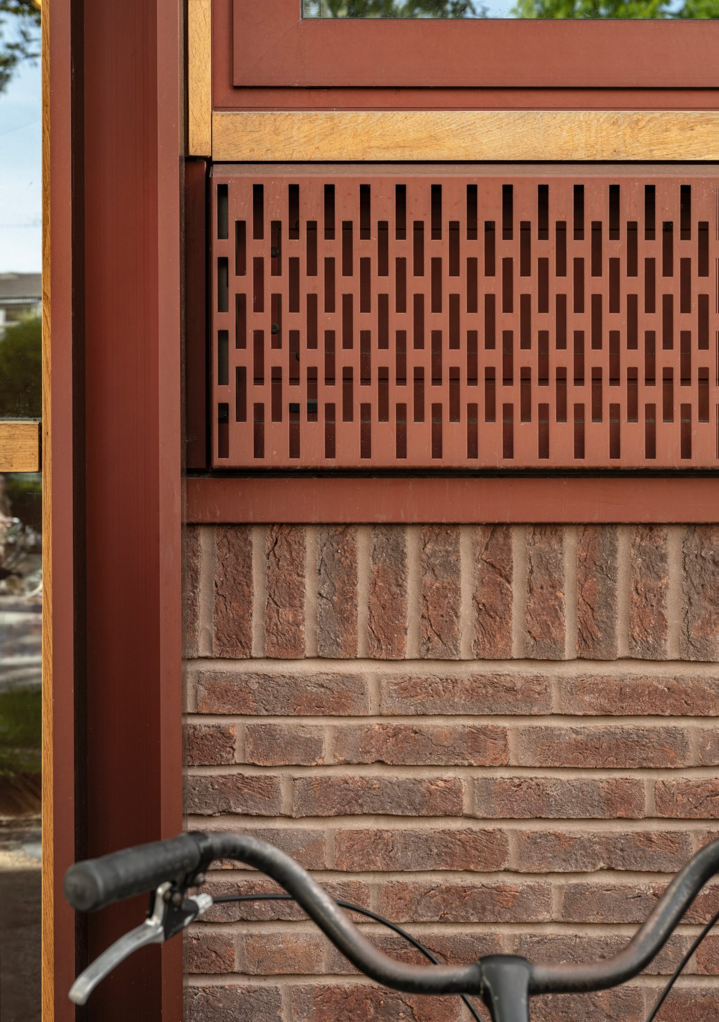 Facing brick & pavers: EW3521 Blauwrood - Juist | Harmonikahusene