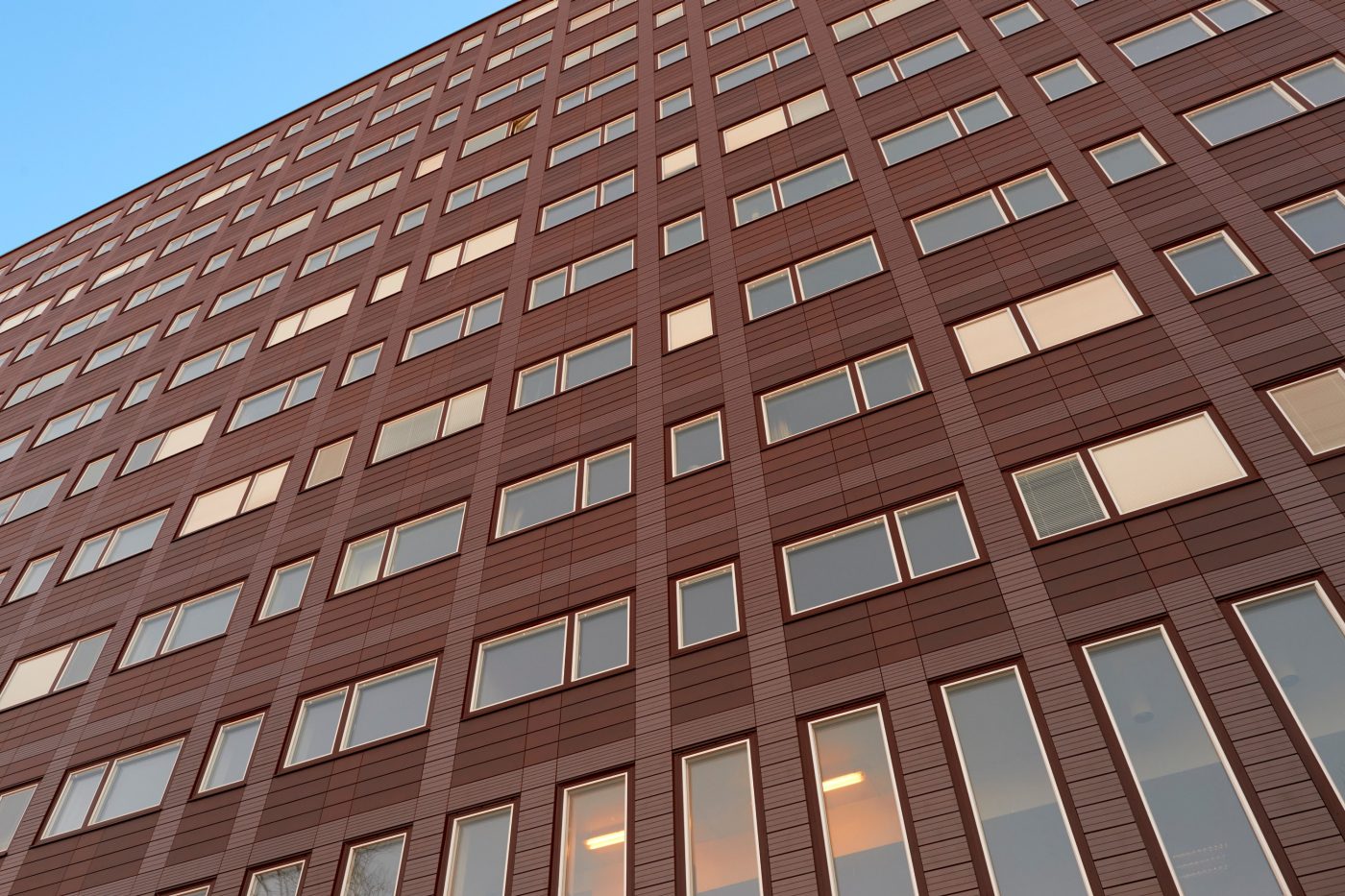 Facade cladding: Argeton Tampa - Argeton Lineo | Värnhemstorget, Sweden