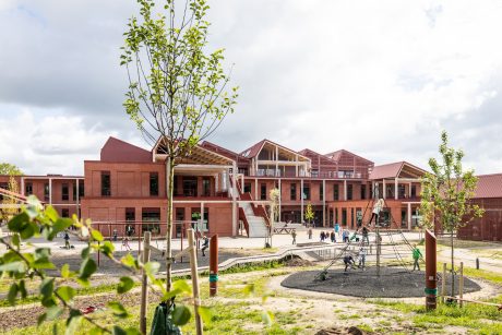 Brick: EW2207 Rød mørk | Ny Dybkærskole, Gødvad