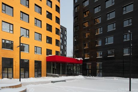 Kompozitsiya 24, Khavskaya, Glazed Black, Glazed Gold