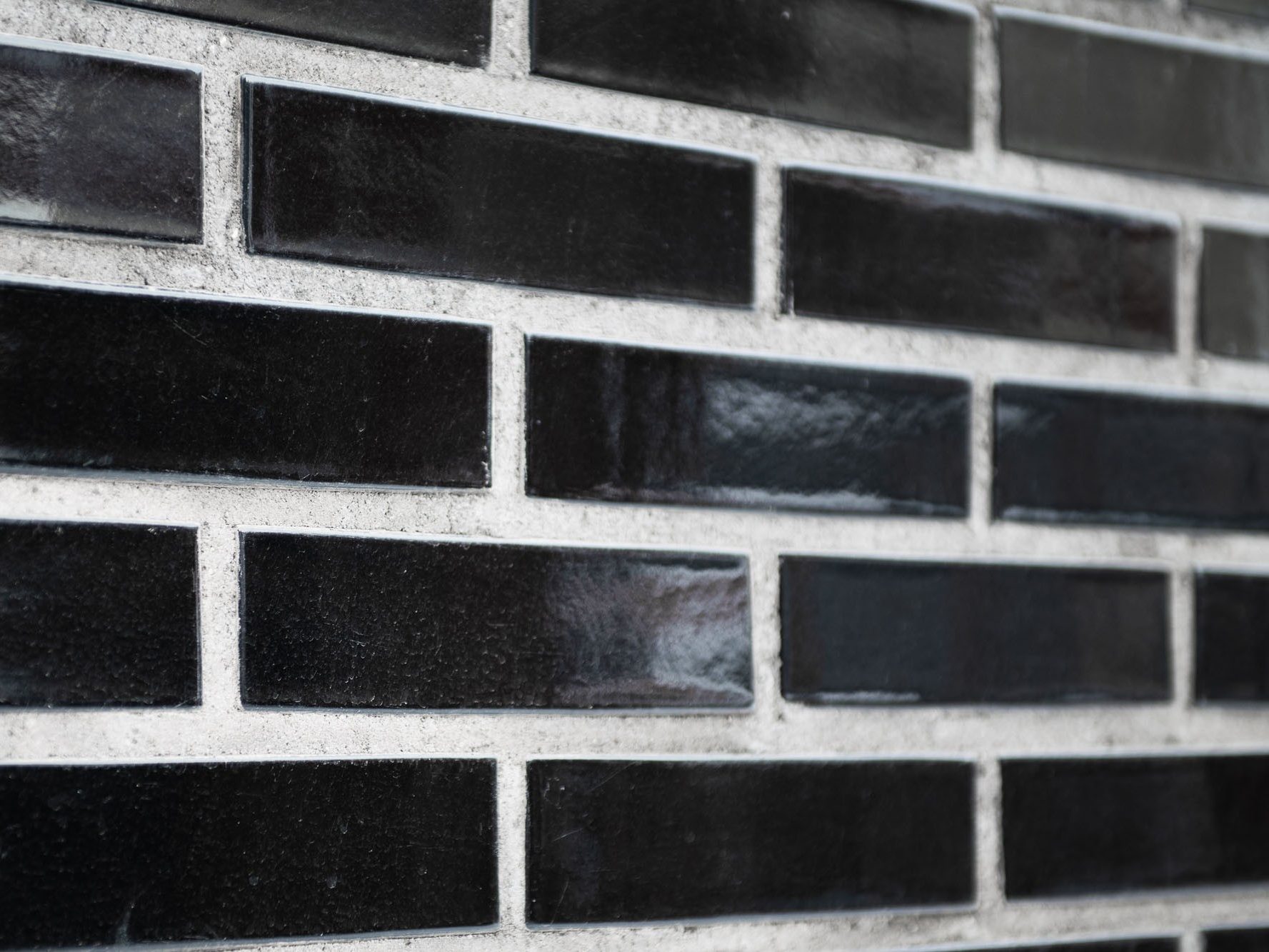 Kompozitsiya 24, Khavskaya, Glazed Black, Glazed Gold