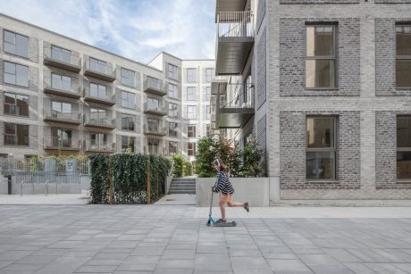 Brick: EW0450 Jern - EW0449 Kul - EW0447 Flint | Bellakvarteret, Denmark