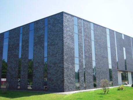 New Construction The Diekman Vocational School | Ebonywood SP ClickBrick | J.J. van Deinselaan, Enschede | Architect: Döll Atelier | Contractor: Merksteyn Bouw