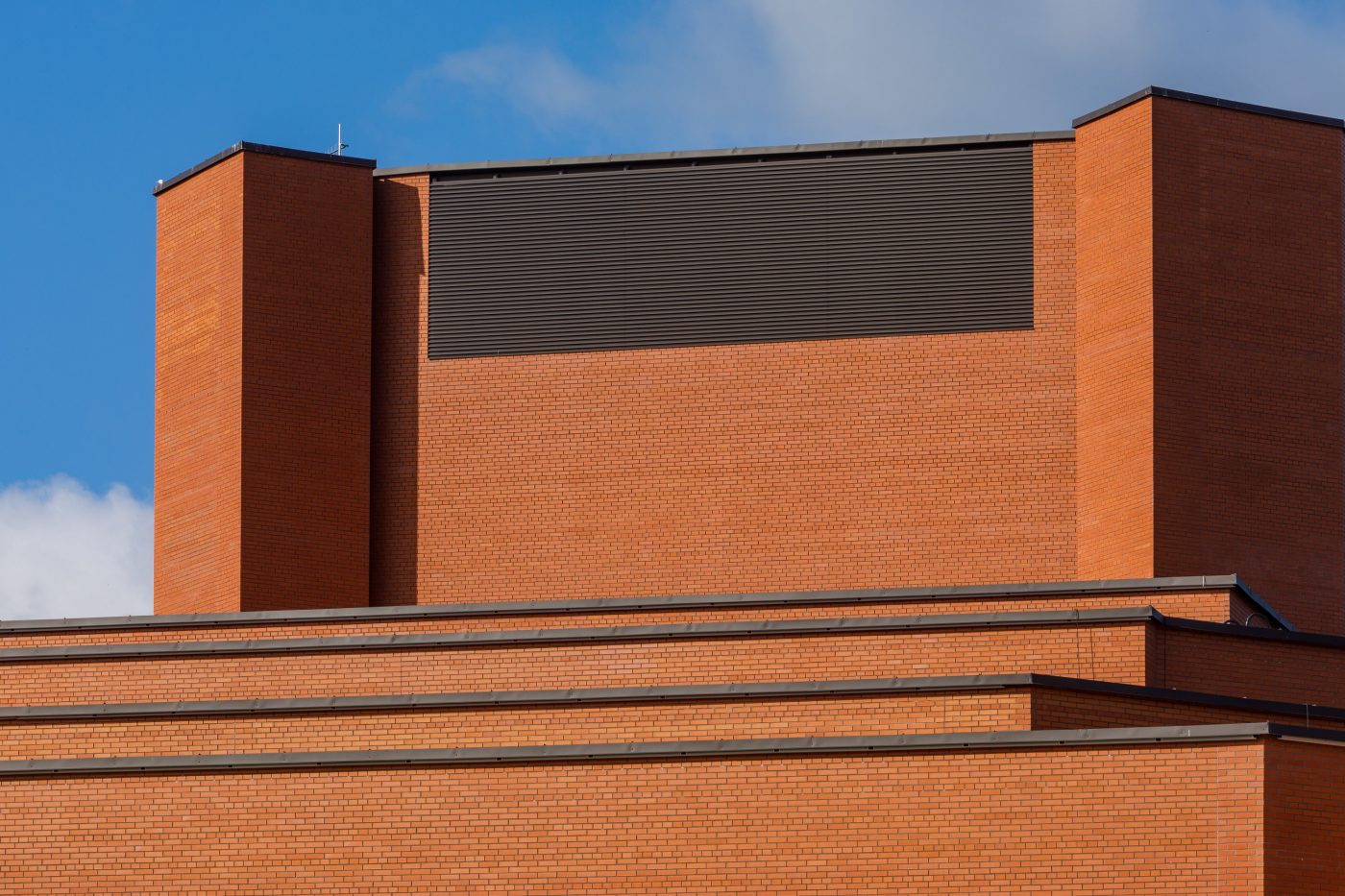Theater Ugala in Viljandi, Estonia. Used materials: Terca ceramic bricks Red Smooth and customised designed bricks, Terca ceramic brick slips and corners Red Smooth.