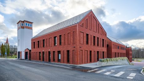 Health club of Suure-Jaani, Estonia. Used materials: Terca Nordic Line Stockholm clinker bricks in FAT65 format from Aseri plant. Photographer: Kristian Lust.