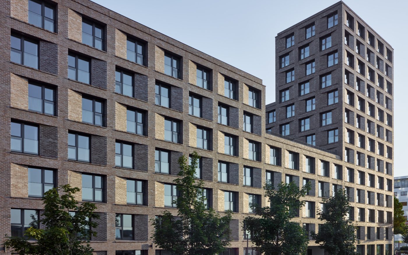 Max Dudler, Strangpressziegel, Bristol (ehemaliger Sortenname), Studentenwohnheim, Hainholz, Schulenburger Landstraße 114