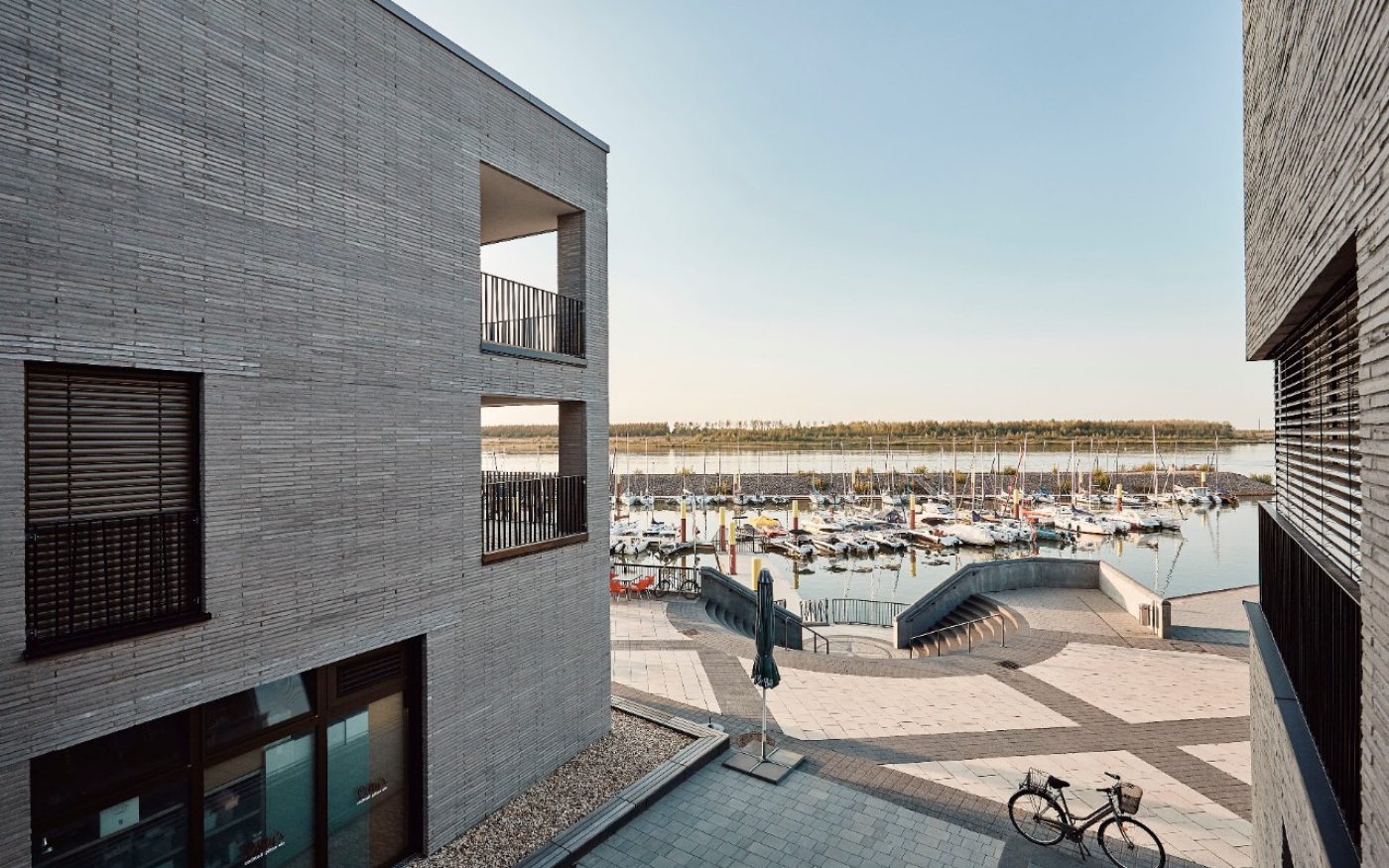 Terca polaris, kap zwenkau, hafengebäude, habour building, langformat, 