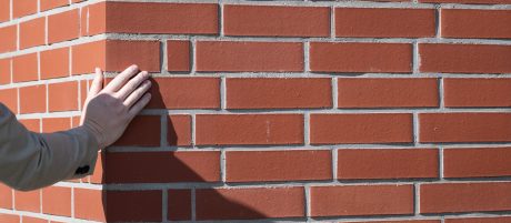 Facade En Briques Avec Jeu De Lumiere
