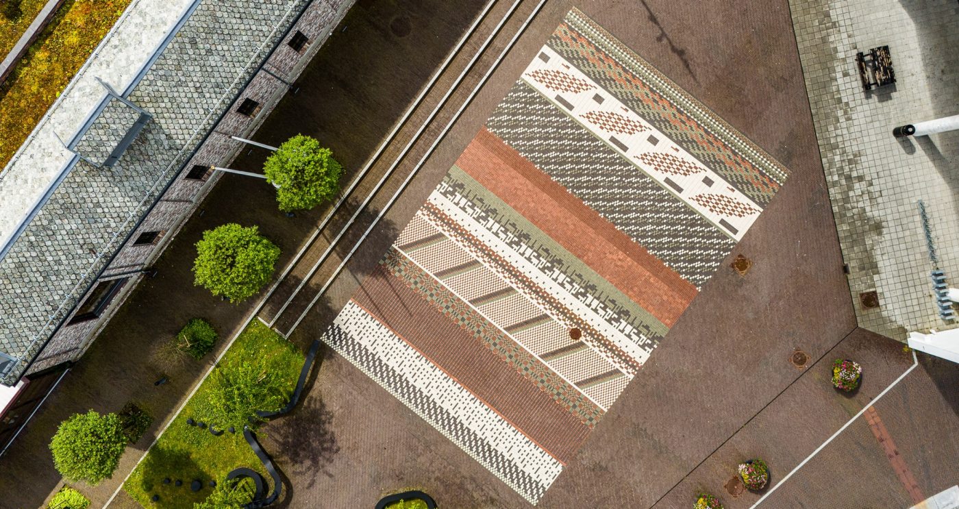 Bekledningstegl: Norten - Bretagne - Argenti - Fico Wasserstrich - Bruno - Paviona - Nero Wasserstrich | Ålgård Sentrum, Gjesdal