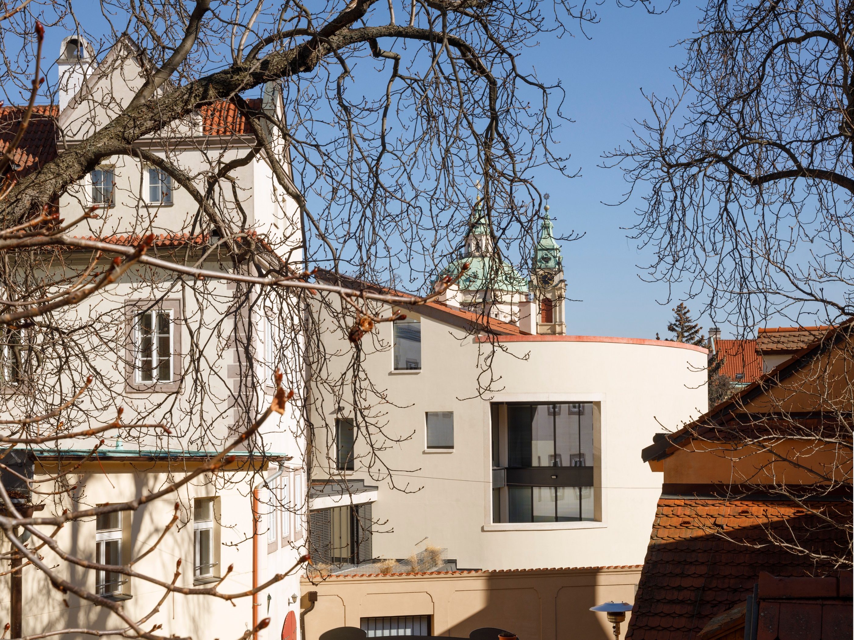 Reference novostavby bytového domu s galerií Praha Malá Strana | wienerberger