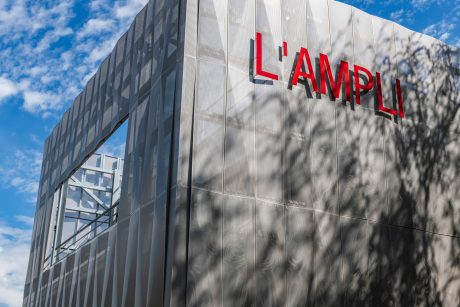 Koramic Terca Monde VANINETTI Rosny-sur-Seine et SISAP Saint-Cyr l'Ecole VANINETTI Rosny-sur-Seine SISAP Saint-Cyr l'Ecole Ville de Fontenay-le-Fleury Ville de Fontenay-le-Fleury Agence architectureo OUAZI Emilie ET Agence Hamadryade DUMONT Julien Agence architectureo OUAZI Emilie ET Agence Hamadryade DUMONT Julien Terca Agora noir graphite Koramic Vauban 2 Droite Ardoise Terca Agora noir graphite Koramic Vauban 2 Droite Ardoise