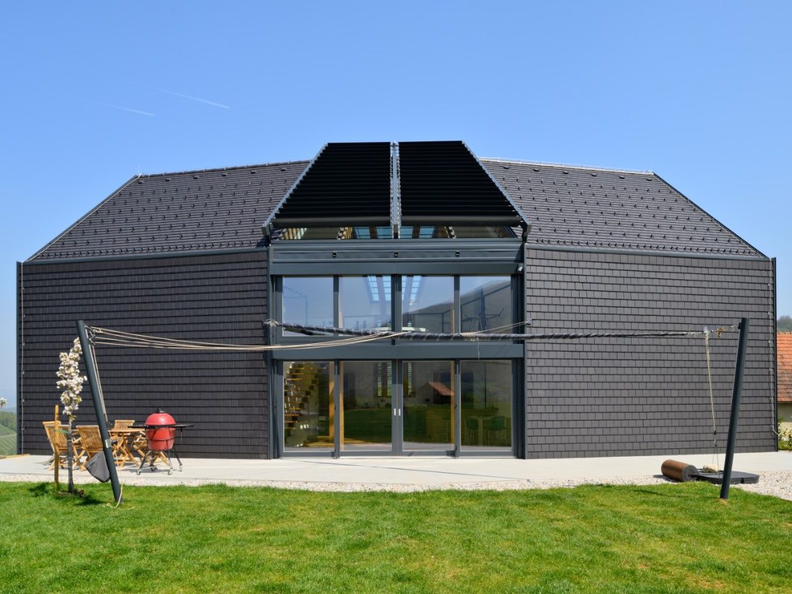 Hiša Kostanjevica na Krki