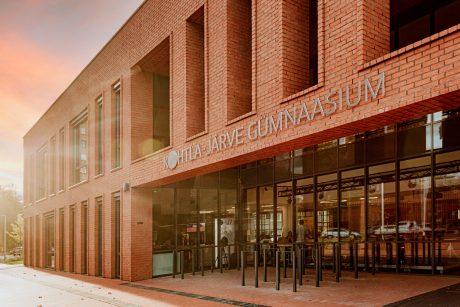 Kohtla-Järve Gymnasium in Kohtla-Järve, Estonia. Used materials: Terca St. John's ceramic bricks and brick slips, Penter Red Rough clay pavers from Aseri plant (Estonia).