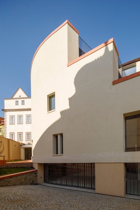 Reference novostavby bytového domu s galerií Praha Malá Strana | wienerberger