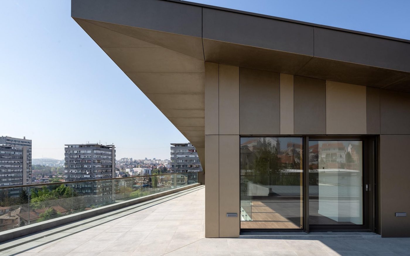 Merin Hill Porotherm blok 20 - slika 1