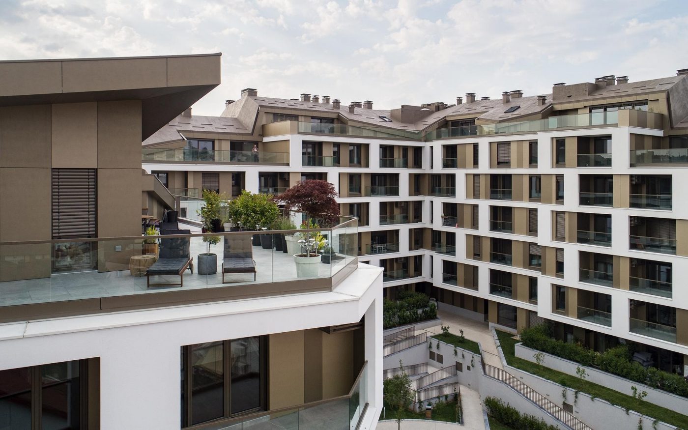 Merin Hill Porotherm blok 20 - slika 1